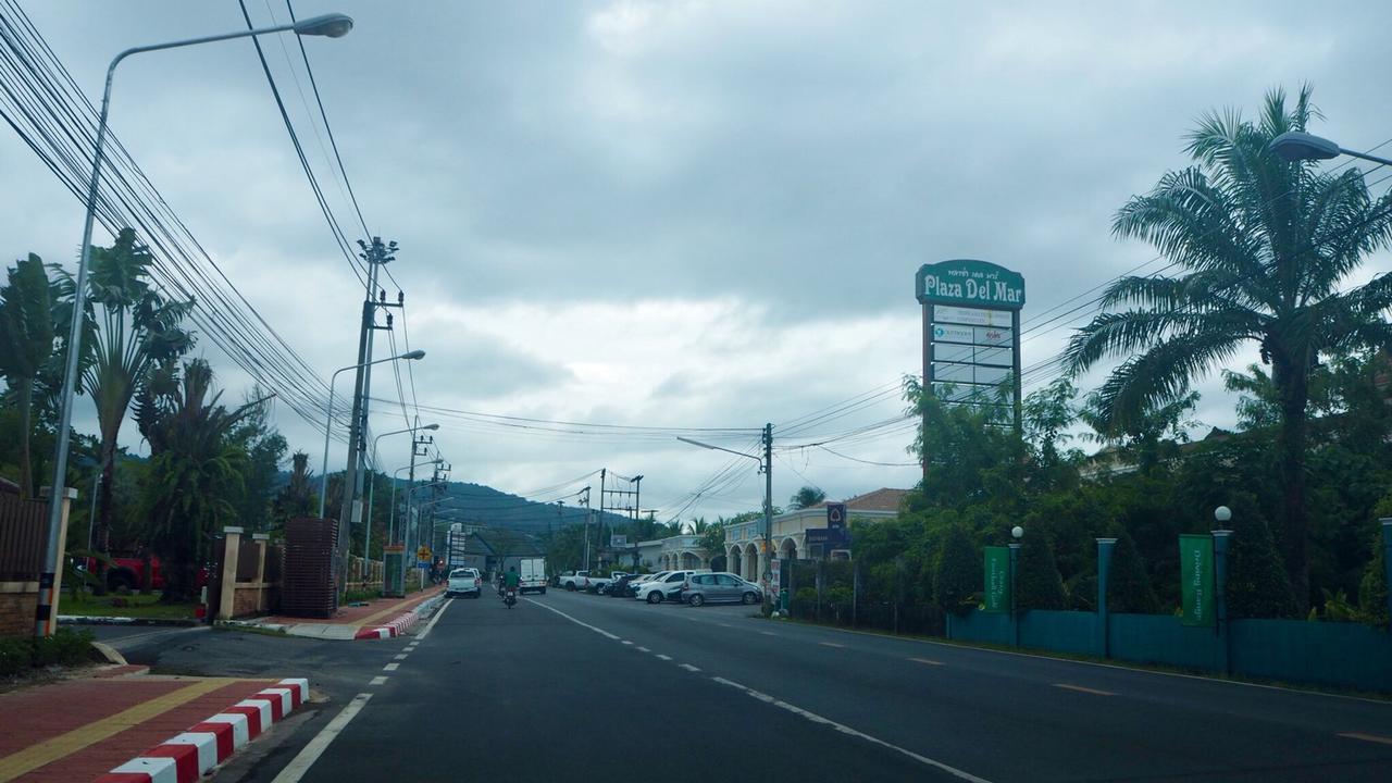 Villa Somewhere Phuket Thalang Exterior foto