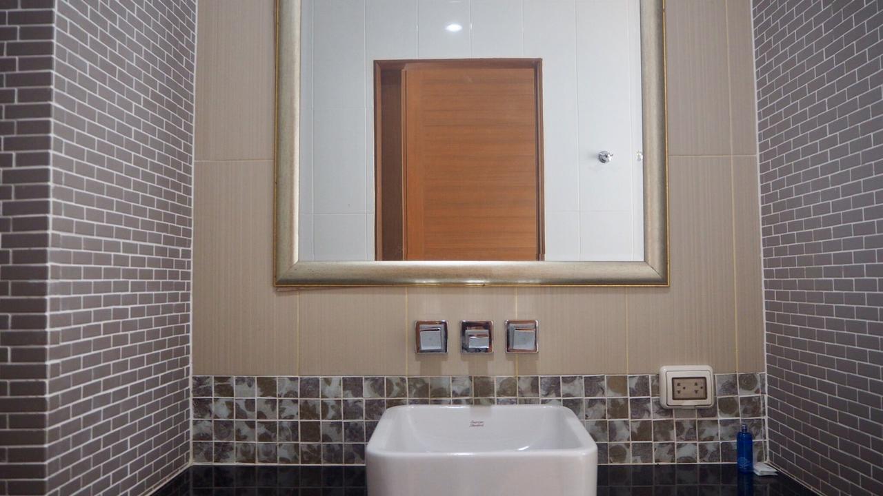 Villa Somewhere Phuket Thalang Exterior foto